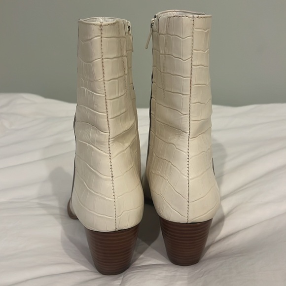 Matisse Footwear Caty Ankle Boot- Color: Bone Croc - Picture 10 of 10